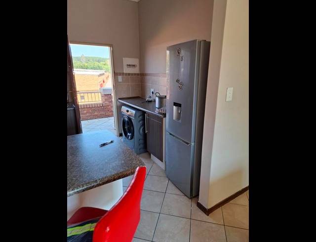 2 BEDROOM PROPERTY TO RENT IN MOOIKLOOF RIDGE ESTATE